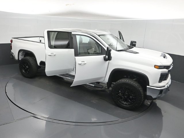 Used 2026 Chevrolet Silverado 2500 LT AWD/4WD image 62