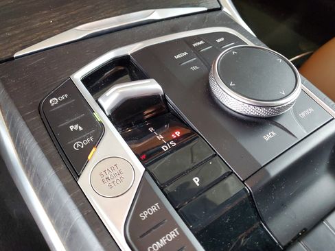 Used 2024 BMW 430i Convertible image 28