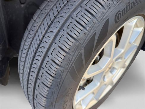 Used 2022 Jeep Renegade Latitude w/ Convenience Group image 19