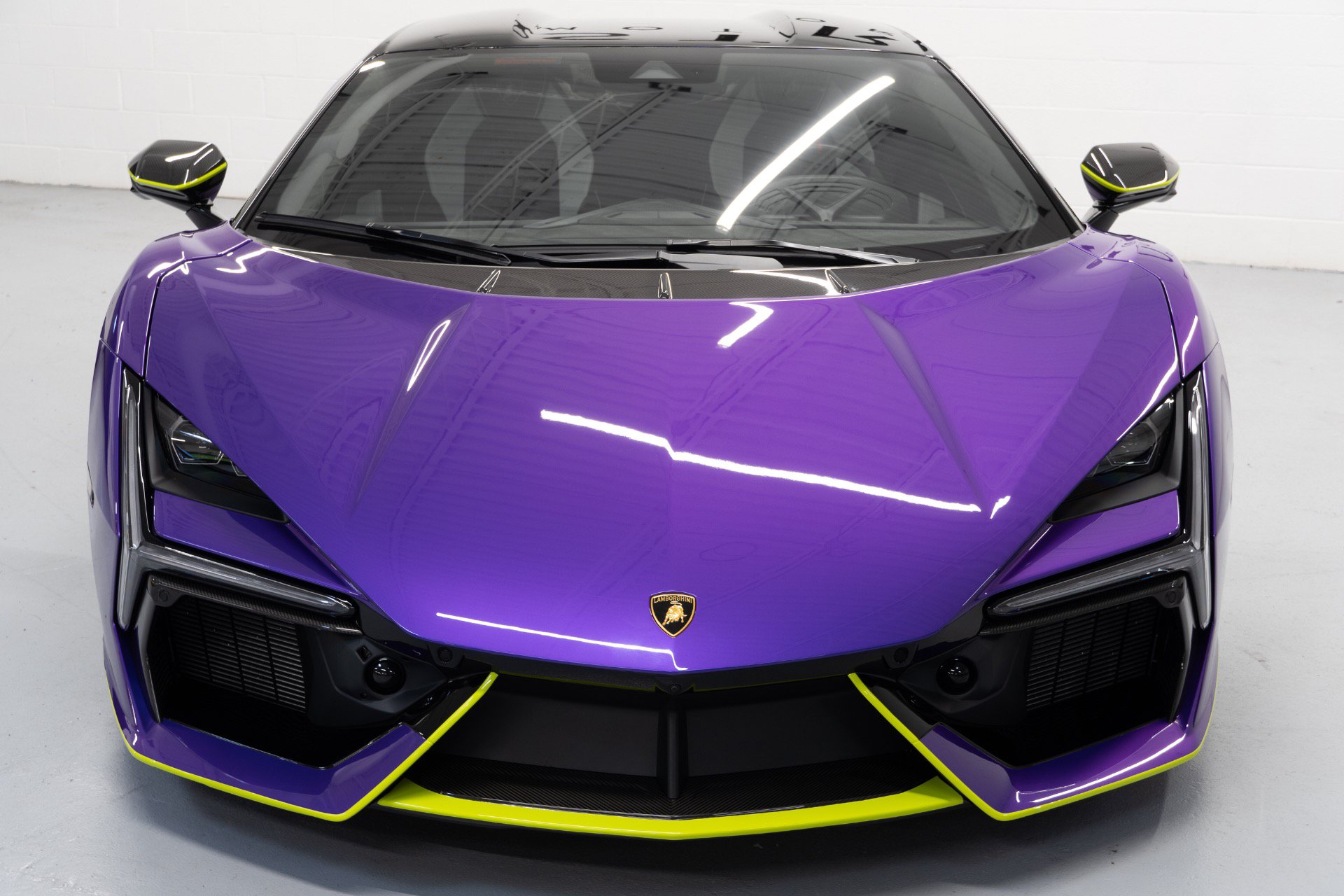 Used 2024 Lamborghini Revuelto AWD/4WD image 4