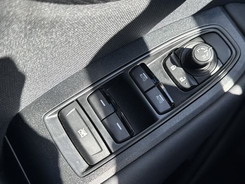 Used 2025 Subaru Outback 2.5i image 21