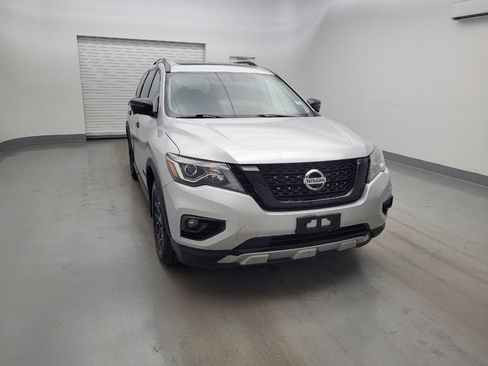 Used 2020 Nissan Pathfinder SL AWD/4WD image 14
