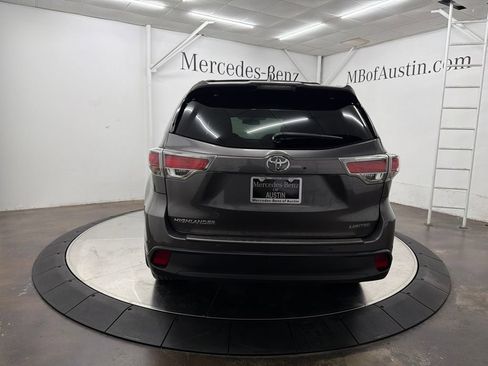 Used 2015 Toyota Highlander Limited FWD image 7