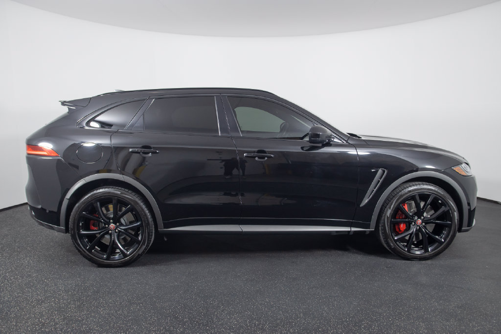 Used 2020 Jaguar F-PACE SVR AWD/4WD image 16
