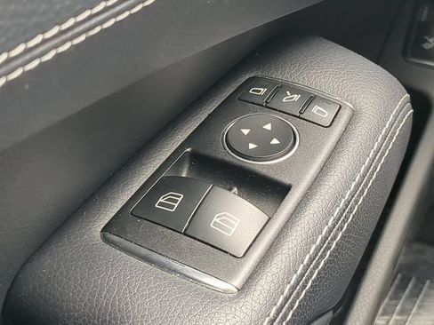 Used 2019 Mercedes-Benz SL 450 image 27