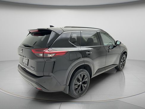 Used 2023 Nissan Rogue SV w/ SV Premium B Package AWD/4WD image 5