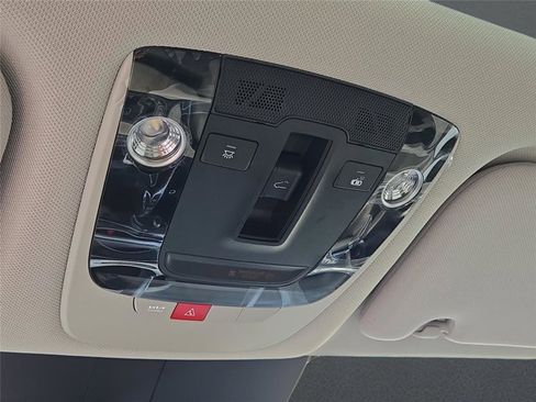 Used 2025 Kia Sorento S w/ Panoramic Sunroof Package FWD image 65