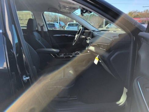 New 2026 Buick Envision Preferred AWD/4WD image 33