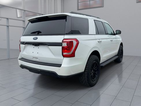 Used 2020 Ford Expedition XLT w/ Equipment Group 202A AWD/4WD image 5