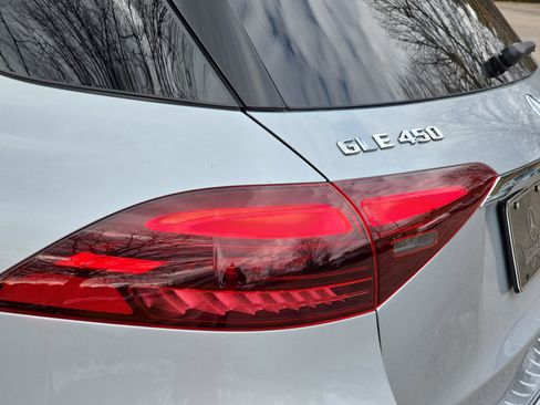 New 2026 Mercedes-Benz GLE 450 4MATIC image 36