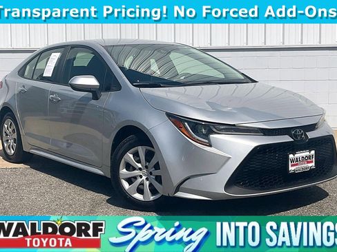 Used 2021 Toyota Corolla LE w/ Carpet Mat Package (TMS) image 1