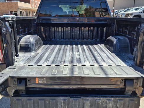 Used 2022 GMC Sierra 1500 Elevation image 6