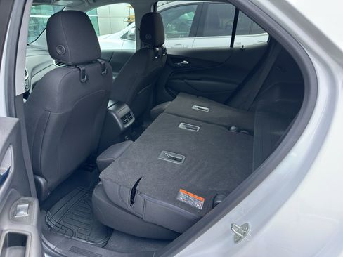 Used 2022 Chevrolet Equinox LT FWD image 5