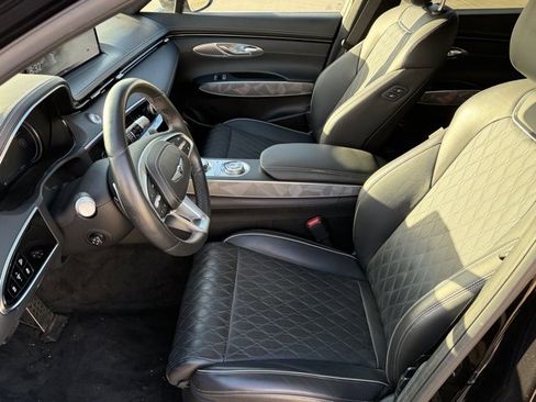 Used 2024 Genesis GV70 3.5T Sport w/ Sport Advanced Package image 25