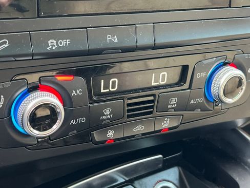 Used 2017 Audi Q5 2.0T Premium Plus w/ Technology Package image 21