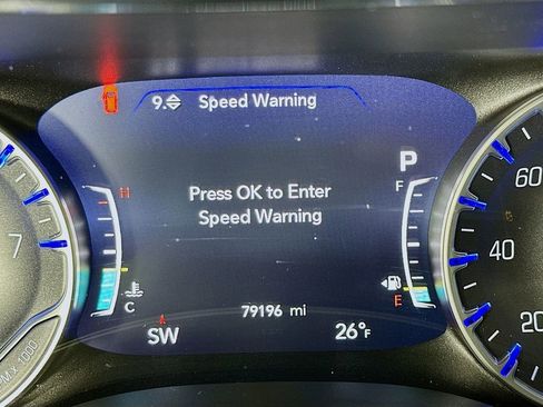 Certified 2020 Chrysler Pacifica Limited image 17