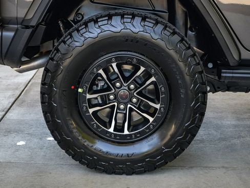 New 2026 Jeep Wrangler Unlimited Rubicon image 11