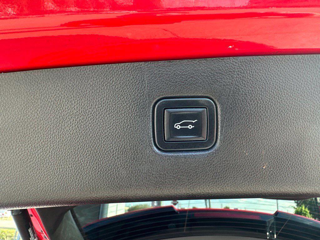 Used 2023 Chevrolet Blazer RS w/ Enhanced Convenience Package FWD image 38