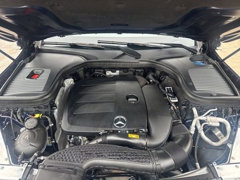 Used 2021 Mercedes-Benz GLC 300 GLC 300 image 36