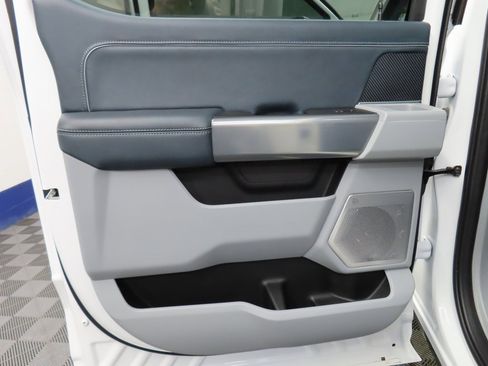 Used 2024 Ford F350 Limited w/ FX4 Off-Road Package image 78