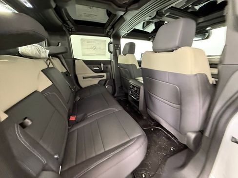 New 2026 GMC Hummer EV 4x4 Crew Cab image 40