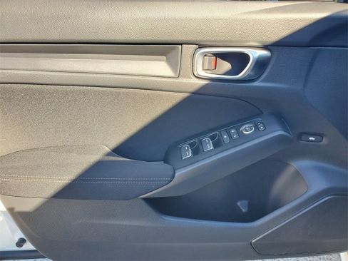 Used 2024 Honda Civic Sport image 17