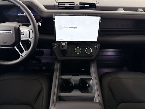 New 2026 Land Rover Defender 110 X-Dynamic SE AWD/4WD image 14