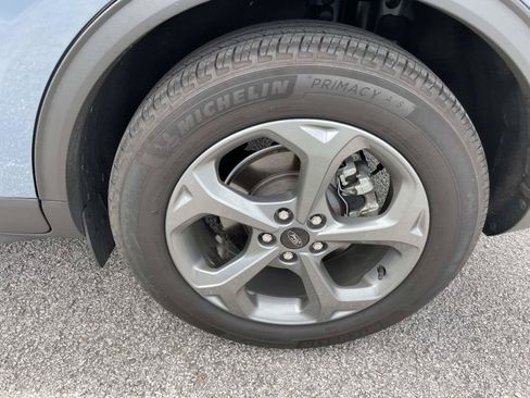 Used 2025 Ford Escape ST-Line w/ Tech Pack #1 FWD image 11