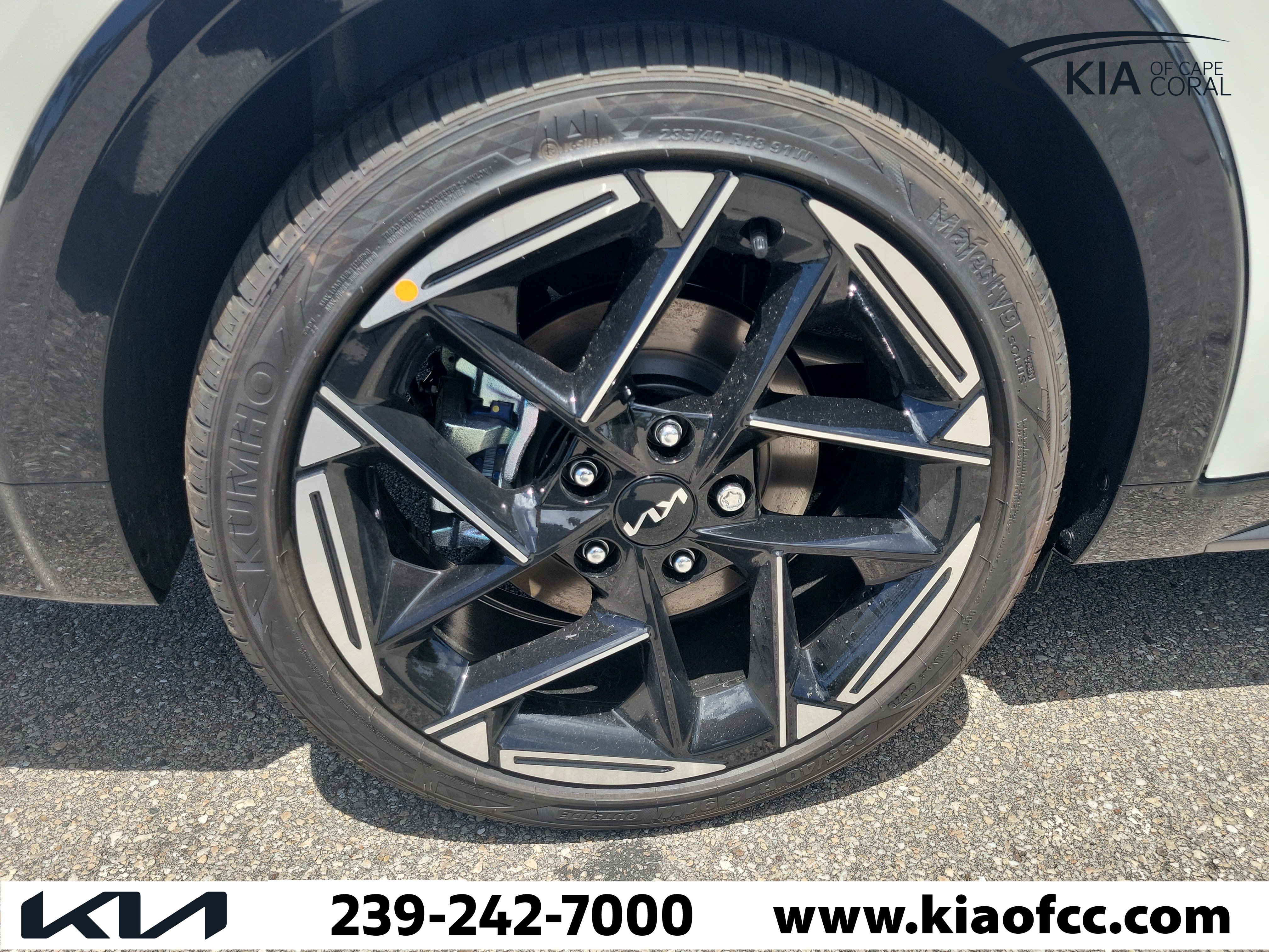 New 2026 Kia K4 EX w/ GT-Line Premium Package FWD image 7