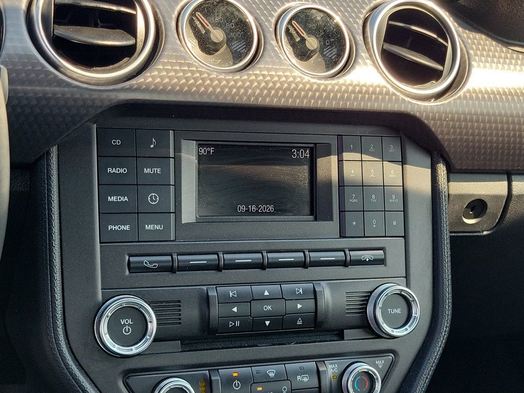 Used 2018 Ford Mustang GT w/ GT Performance Package RWD image 26