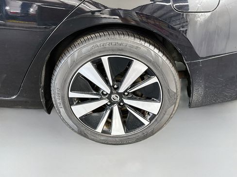 Used 2022 Nissan Altima 2.5 SV FWD image 37