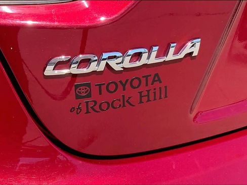 Used 2023 Toyota Corolla SE image 32
