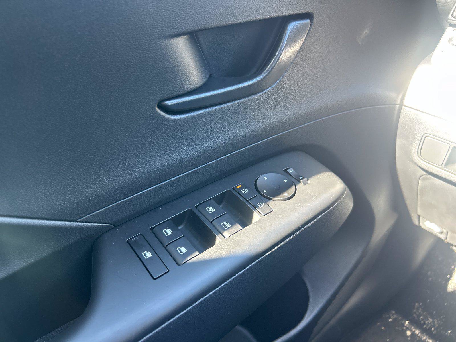 New 2027 Hyundai Kona SEL Sport AWD/4WD image 10