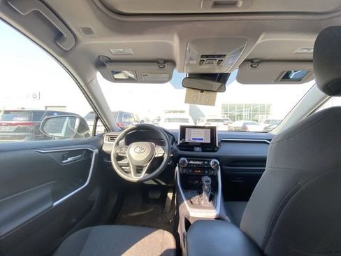 Used 2023 Toyota RAV4 XLE w/ Convenience Package image 7