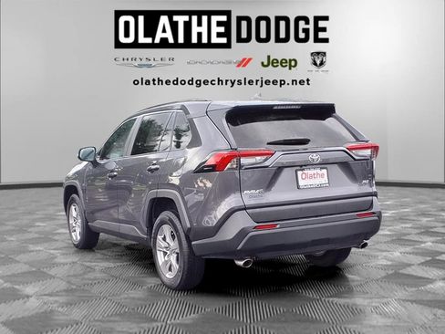 Used 2025 Toyota RAV4 XLE FWD image 5