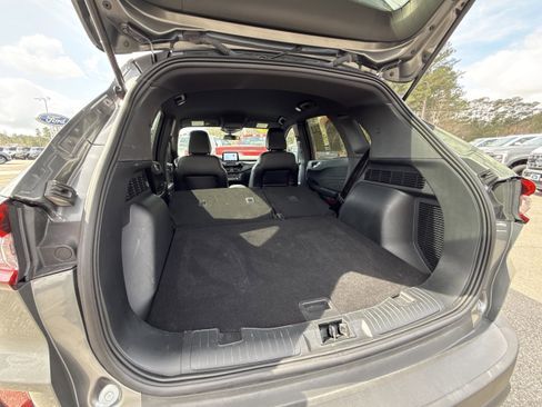 Used 2025 Ford Escape ST-Line image 25
