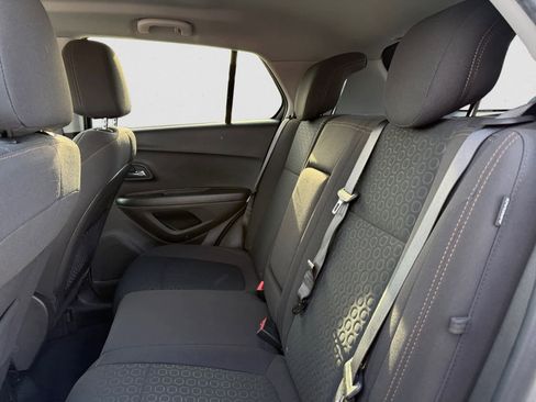 Used 2021 Chevrolet Trax LS w/ Tint and Cruise Package image 18