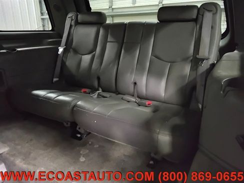 Used 2004 Chevrolet Tahoe Z71 w/ Z71 Preferred Equipment Group AWD/4WD image 14