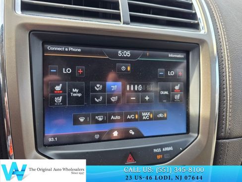 Used 2011 Lincoln MKX 2WD image 10