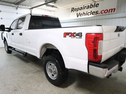 Used 2018 Ford F250 XL w/ Power Equipment Group image 3
