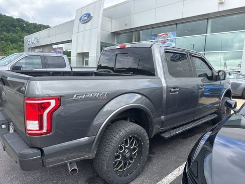 Used 2017 Ford F150 XLT w/ Equipment Group 302A Luxury AWD/4WD image 5