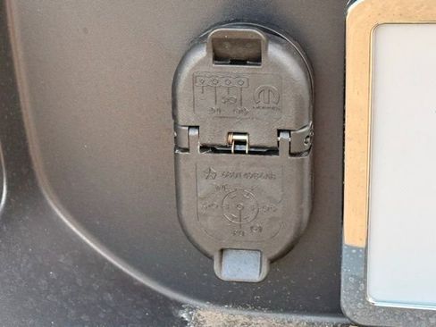 New 2026 Jeep Gladiator Rubicon w/ Safety Group image 11