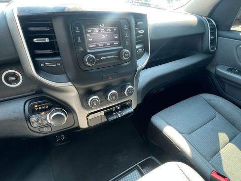 Used 2019 RAM 1500 Big Horn AWD/4WD image 22