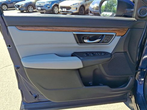 Used 2021 Honda CR-V Touring image 12