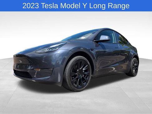 Used 2023 Tesla Model Y Long Range AWD/4WD image 10