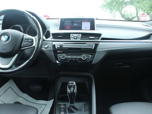 Used 2022 BMW X2 xDrive28i w/ Convenience Package AWD/4WD image 17