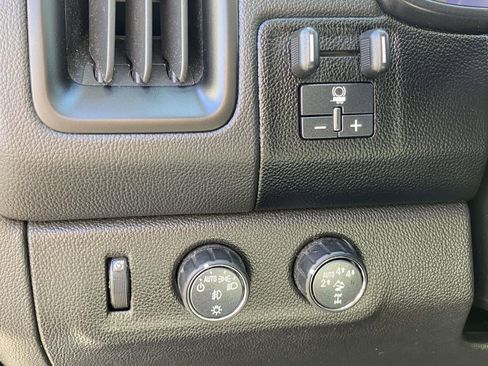 Used 2019 Chevrolet Colorado ZR2 w/ Colorado ZR2 Bison Edition AWD/4WD image 20