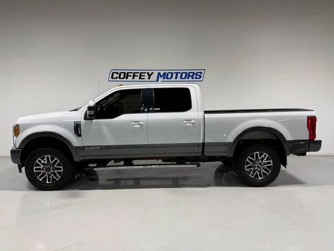 Used 2017 Ford F350 Lariat w/ Lariat Ultimate Package image 3