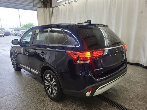 Used 2020 Mitsubishi Outlander ES image 8