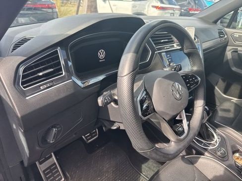 Used 2024 Volkswagen Tiguan SEL R-Line AWD/4WD image 16
